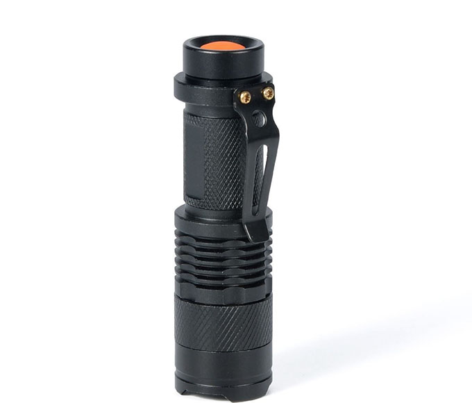 CREE Q5 Mini Telescope Zoomable Flashlight Camping Flashlight